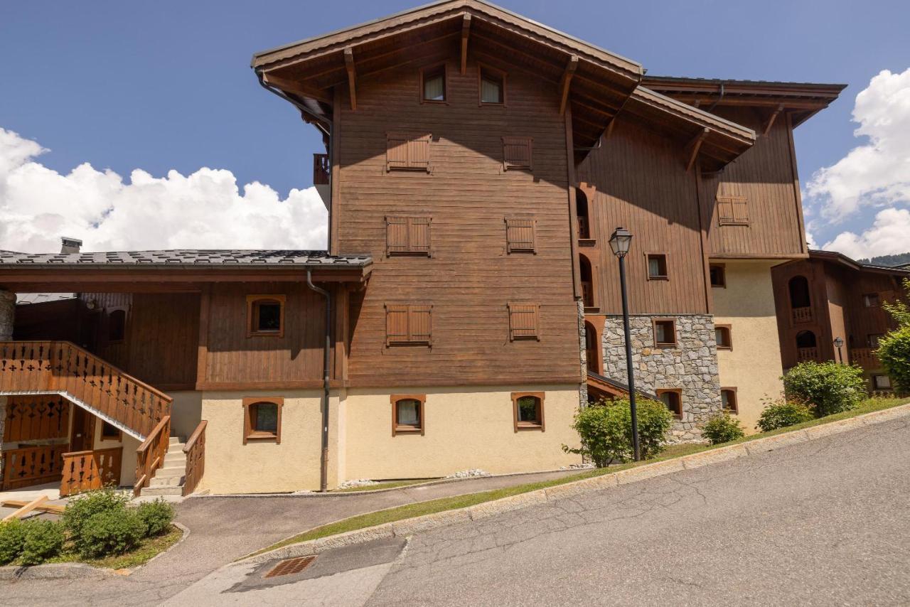Apartment 1100 Skis Aux Pieds
