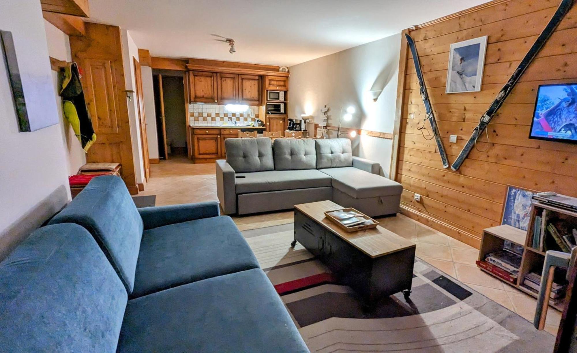 1100 Skis Aux Pieds Apartment